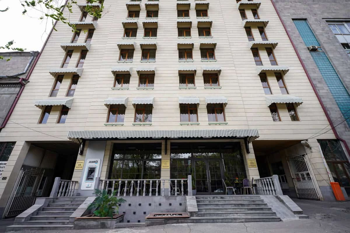 هتل فلینگر ایروان (Hotel Felinger) هتل فلینگر ایروان (Hotel Felinger)