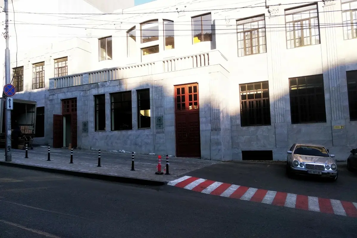 هتل پاین آستوریا تفلیس (Pine Astoria) هتل پاین آستوریا تفلیس (Pine Astoria)