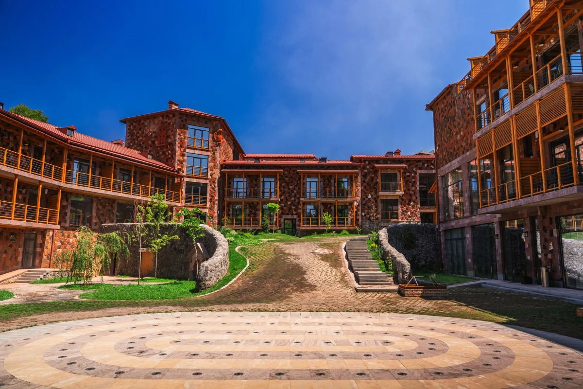 هتل رد بریج ایروان (Red Bridge Hotel) هتل رد بریج ایروان (Red Bridge Hotel)