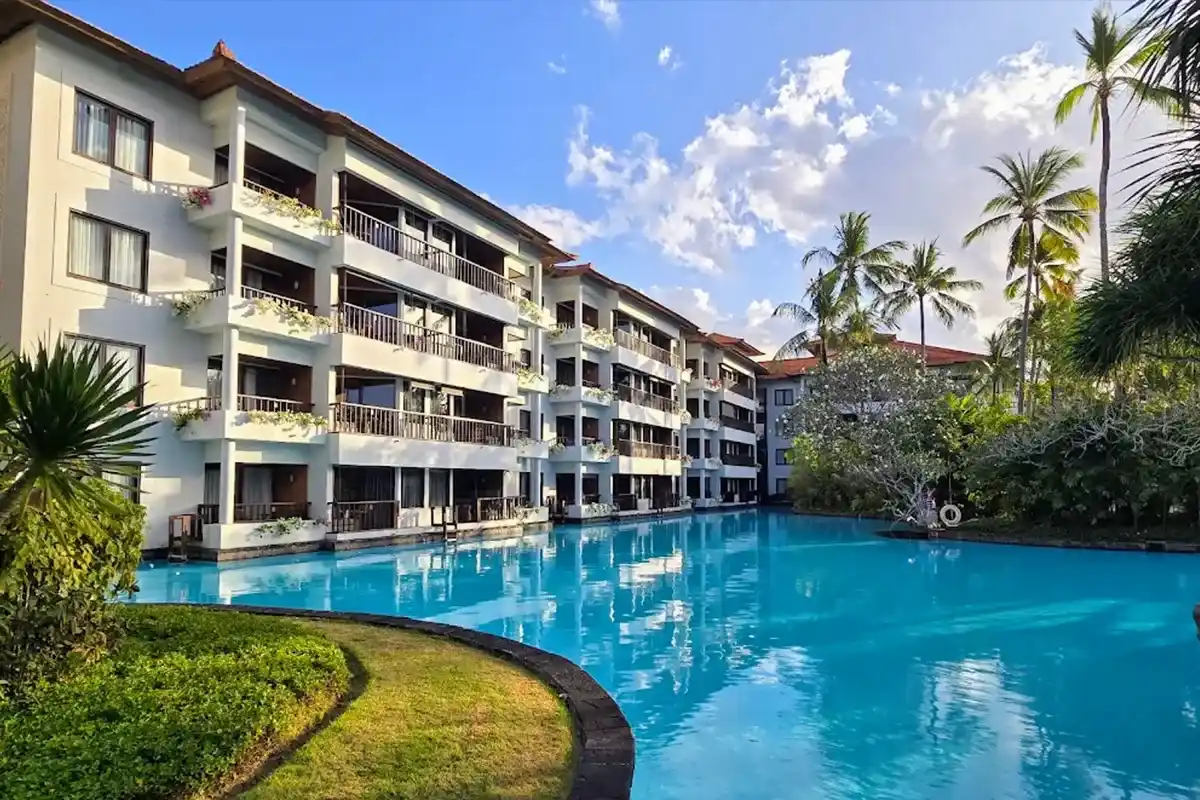 هتل لاگونا (The Laguna) هتل لاگونا (The Laguna)