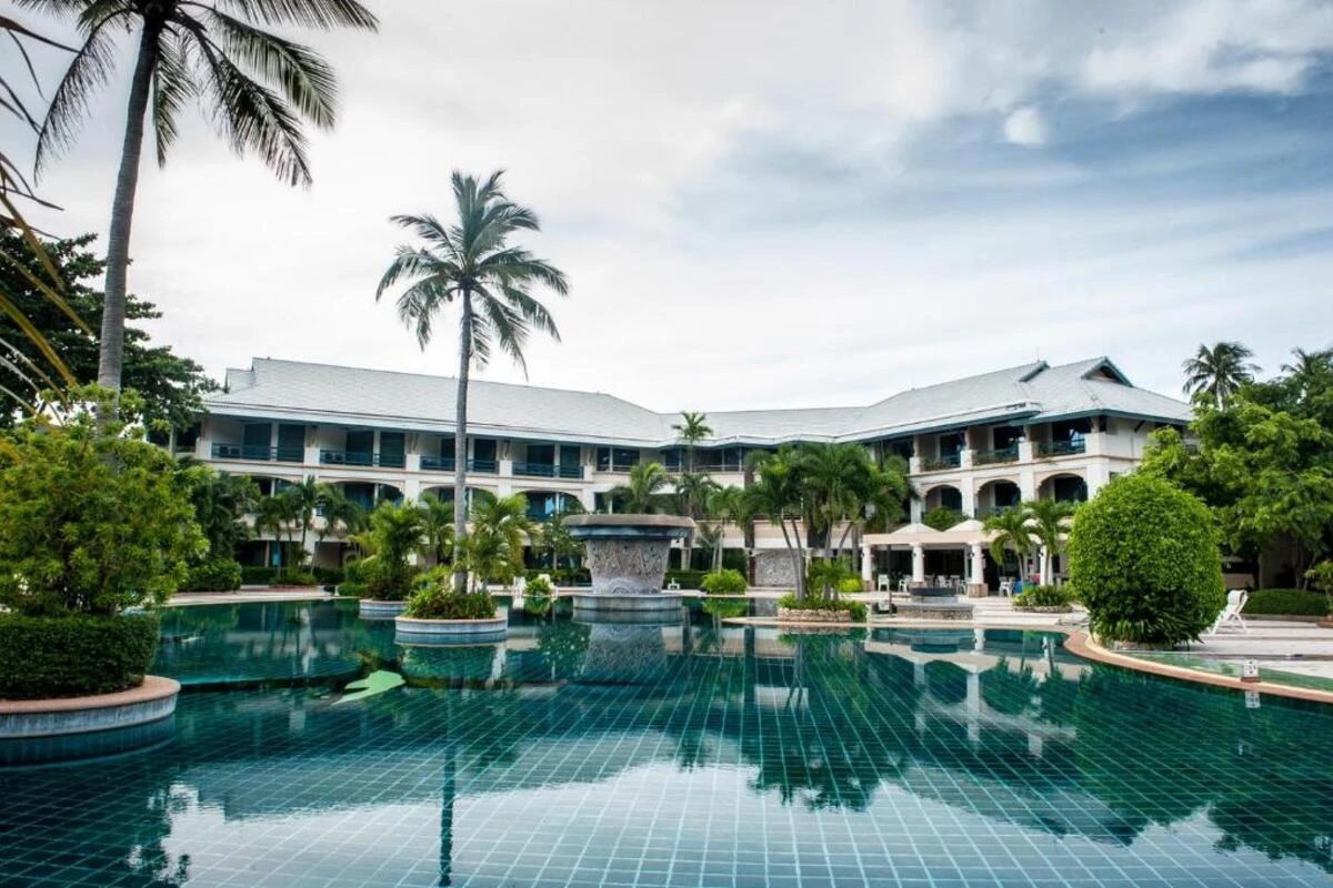 هتل فی فی کابانا (Phi Phi Cabana Hotel) هتل فی فی کابانا (Phi Phi Cabana Hotel)