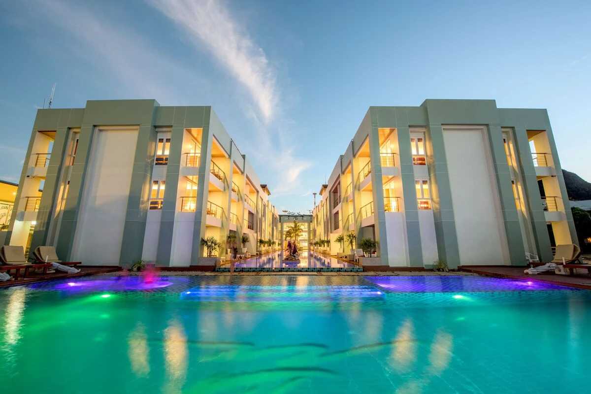 هتل فی فی هاربر ویو (Phi Phi Harbour View) هتل فی فی هاربر ویو (Phi Phi Harbour View)