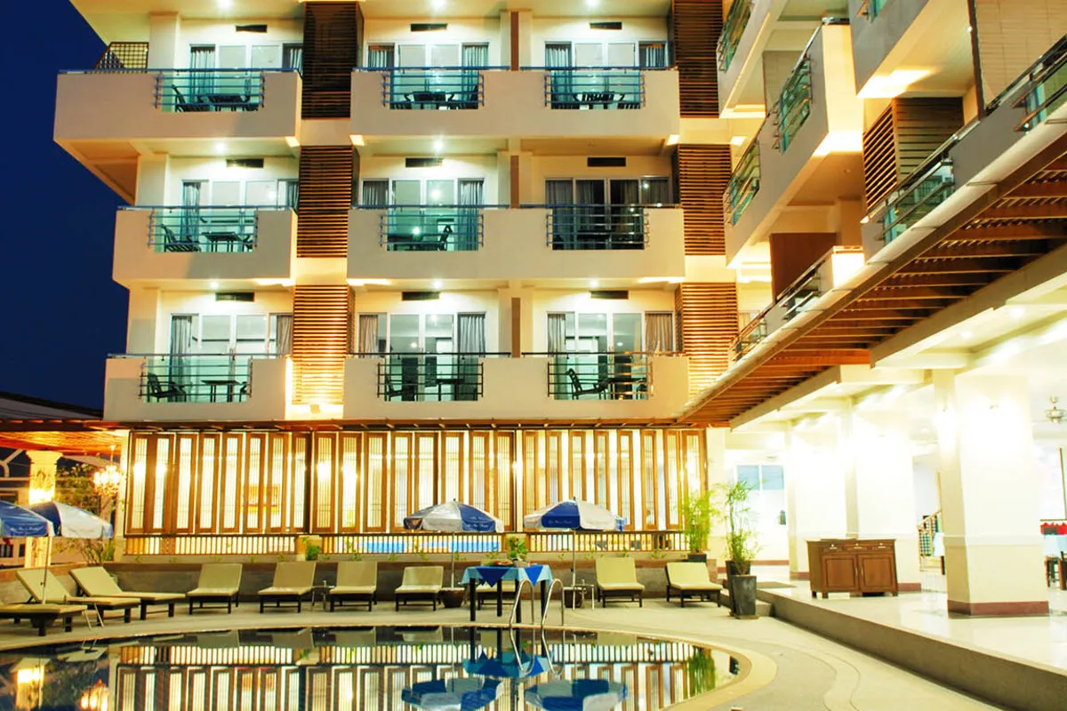 هتل فرست رزیدنس سامویی (First Residence Hotel) هتل فرست رزیدنس سامویی (First Residence Hotel)