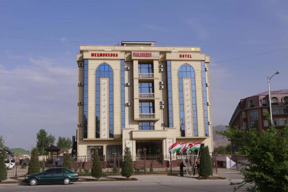 هتل پنجکنت پلازا (Panjakent Plaza)