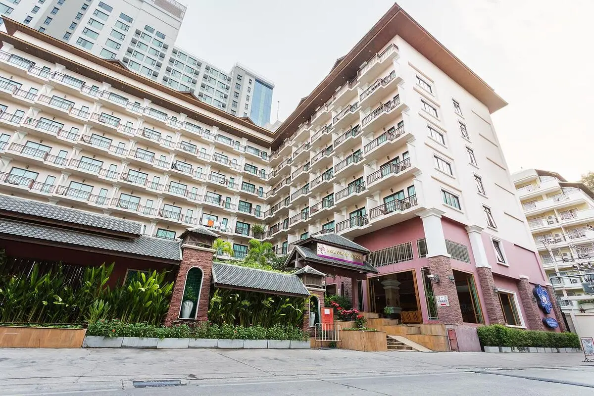 هتل ترا نرا پاتایا (Terra Nara Hotel) هتل ترا نرا پاتایا (Terra Nara Hotel)