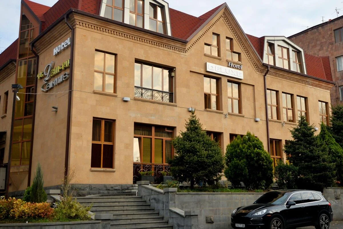 هتل دلوکس ایروان (Deluxe Hotel Yerevan) هتل دلوکس ایروان (Deluxe Hotel Yerevan)