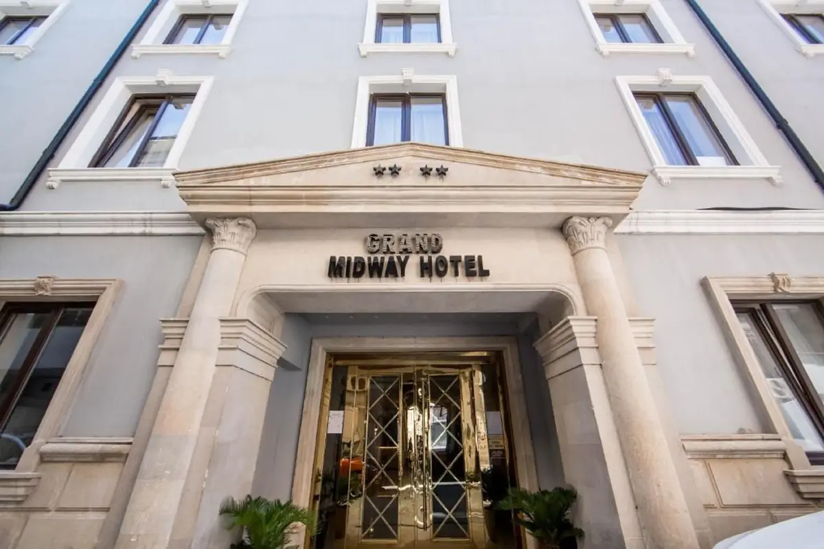 هتل گرند میدوی باکو (Grand Midway Hotel)